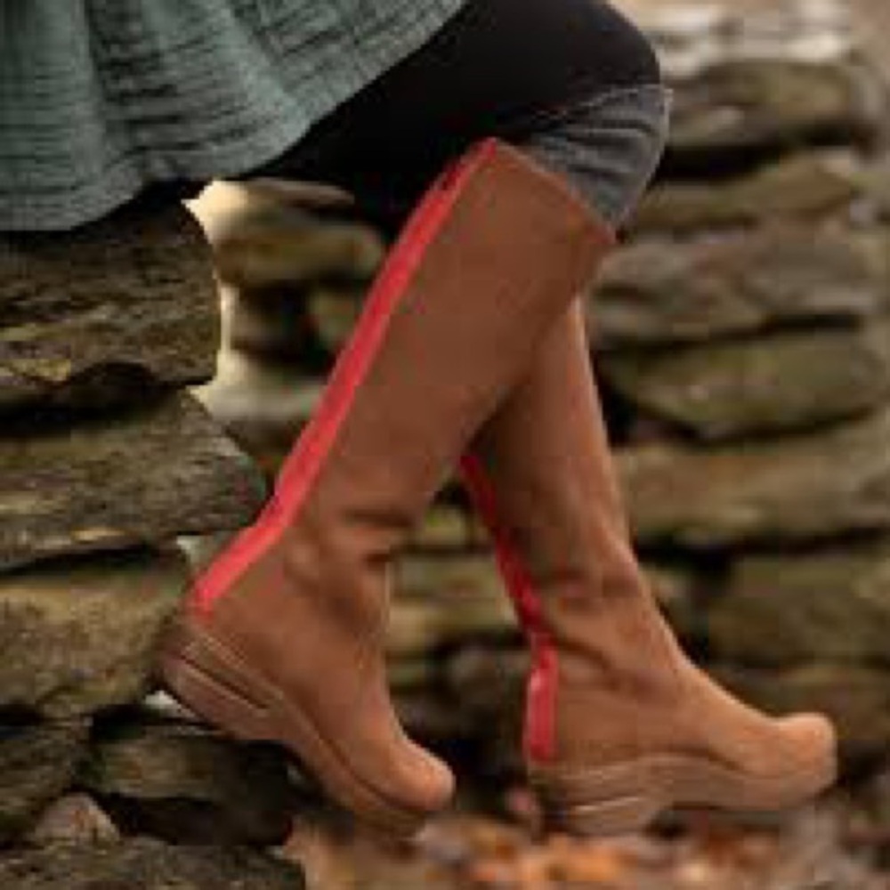 Dansko Clog Boot Shelbie Clogs Tall boots brown waterproof suede red zipper